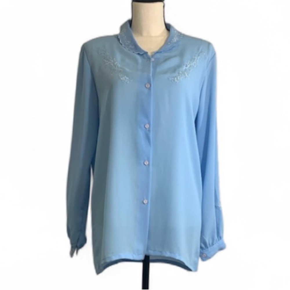 Vintage Light Blue Embroidered Blouse – Bahamas Find SIZE LARGE